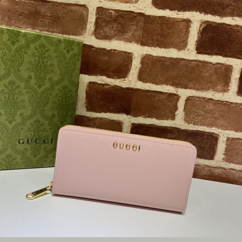 G*u*i wallets & purse